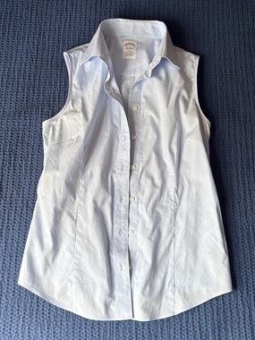 Brooks Brothers Women's Size 6 Fitted Supima® Cotton Sleeveless Dress Shirt